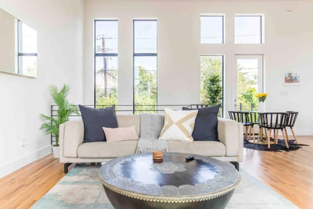 Glamorous Perfectly Located Luxury 2 Bed Townhome Dallas Eksteriør billede