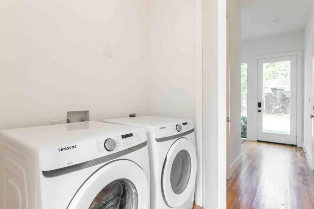 Glamorous Perfectly Located Luxury 2 Bed Townhome Dallas Eksteriør billede